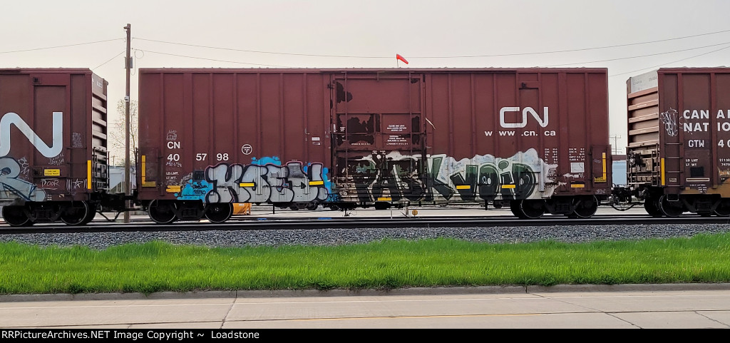 CN 405798